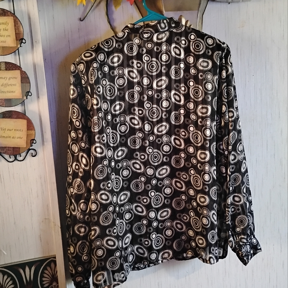 Yves St.clair Black and White Patterned Silky Shirt